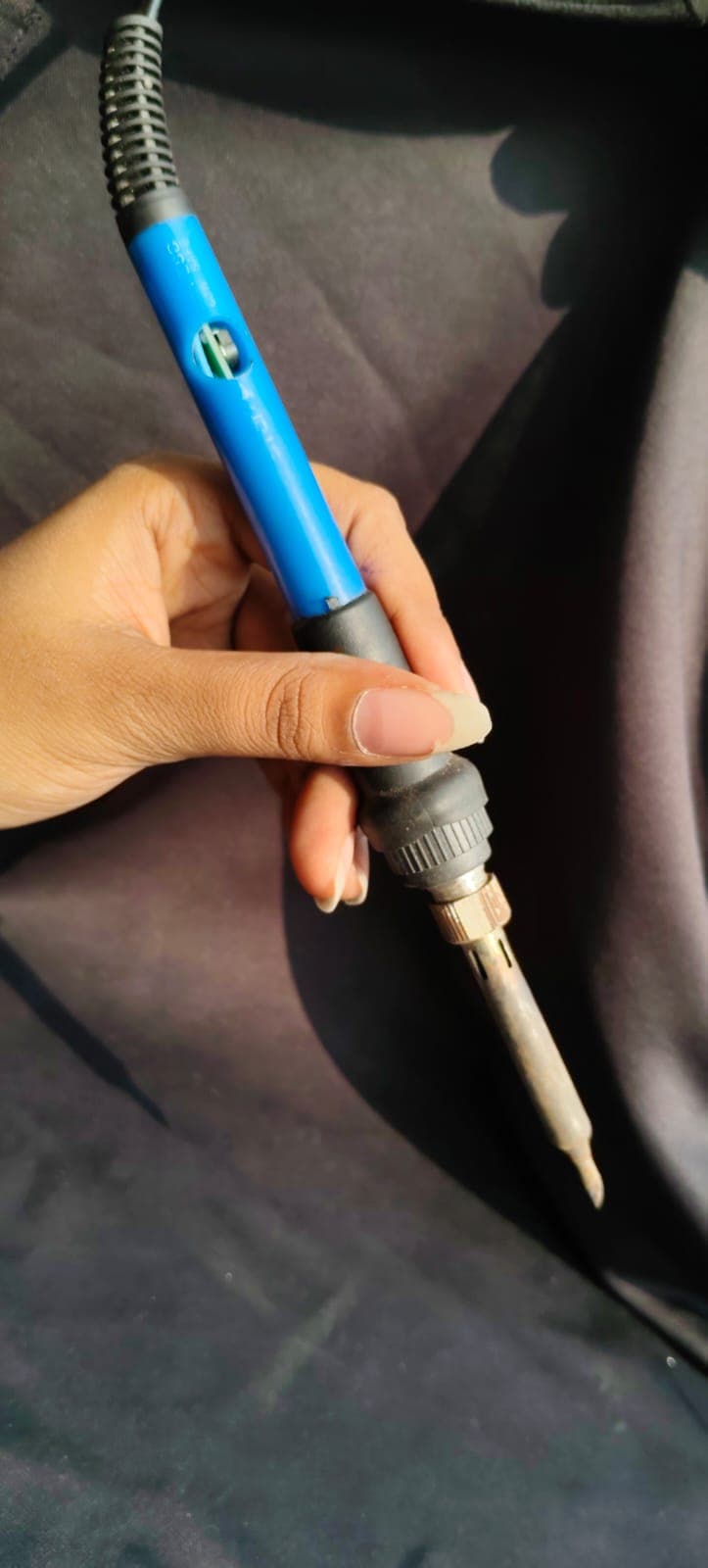 Soldering iron with temperature control